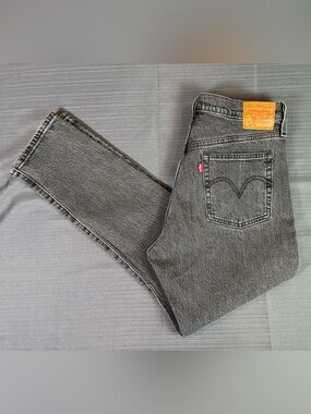 Levi’s 501 S Jeans Womens W30 L28 Black Gray Wash Slim Straight Button Fly